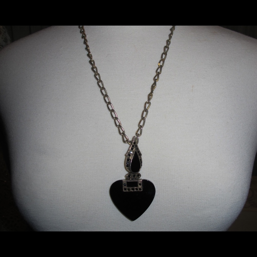 Vintage Hang necklace with black and brass chain